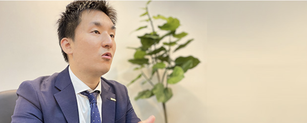 代表取締役